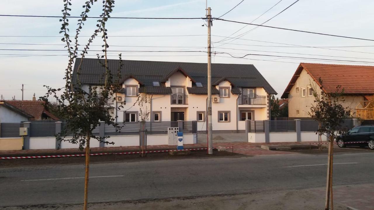 Apartament Saguna Sinnicolau Mare ภายนอก รูปภาพ