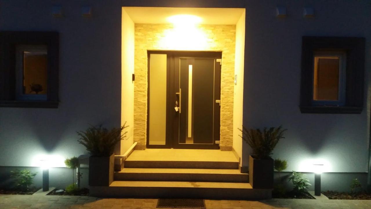 Apartament Saguna Sinnicolau Mare ภายนอก รูปภาพ